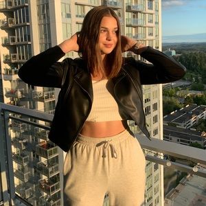 Meet your Posher, Viktoriia